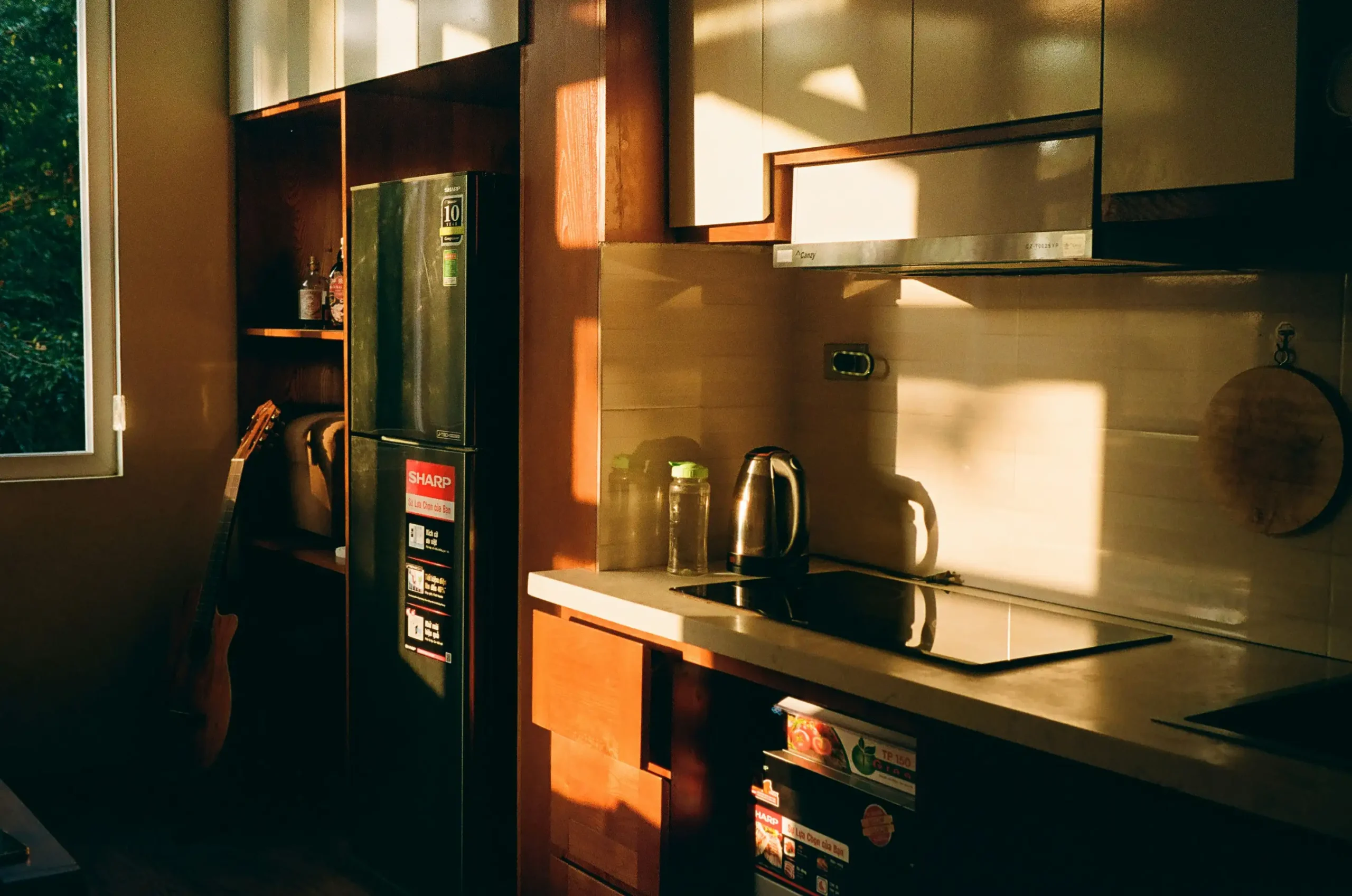 How to Choose the Best Kitchen Cabinet Suppliers for a Modern 2025 Kitchen