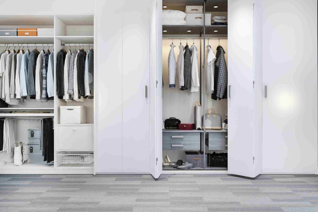 building a closet-1